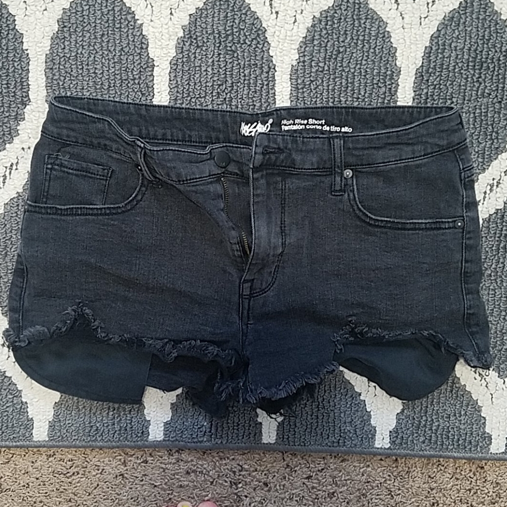 Hi rise black denim shorts